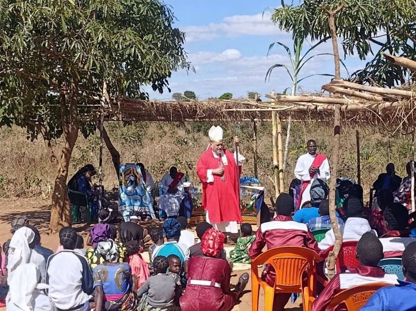 Visita Pastoral Missionária à Paróquia de Nossa Senhora das Graças de Vila Ulonguè.